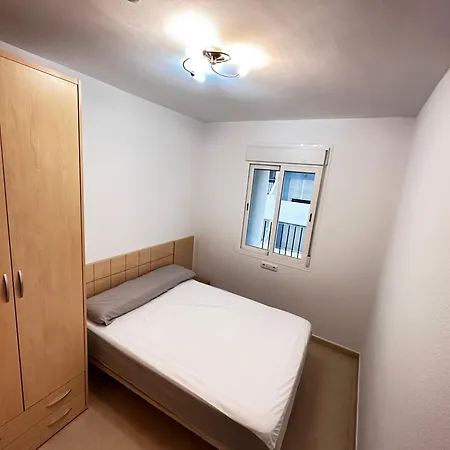 Luxurious Spacious Three Bedroom On Beachfront *